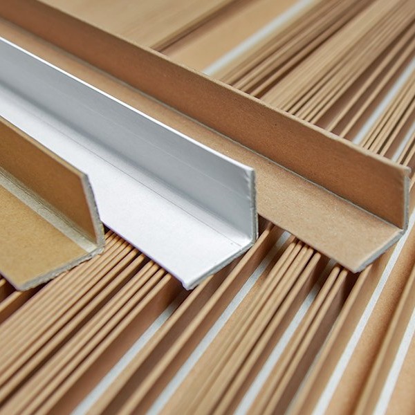 Kątowniki tekturowe